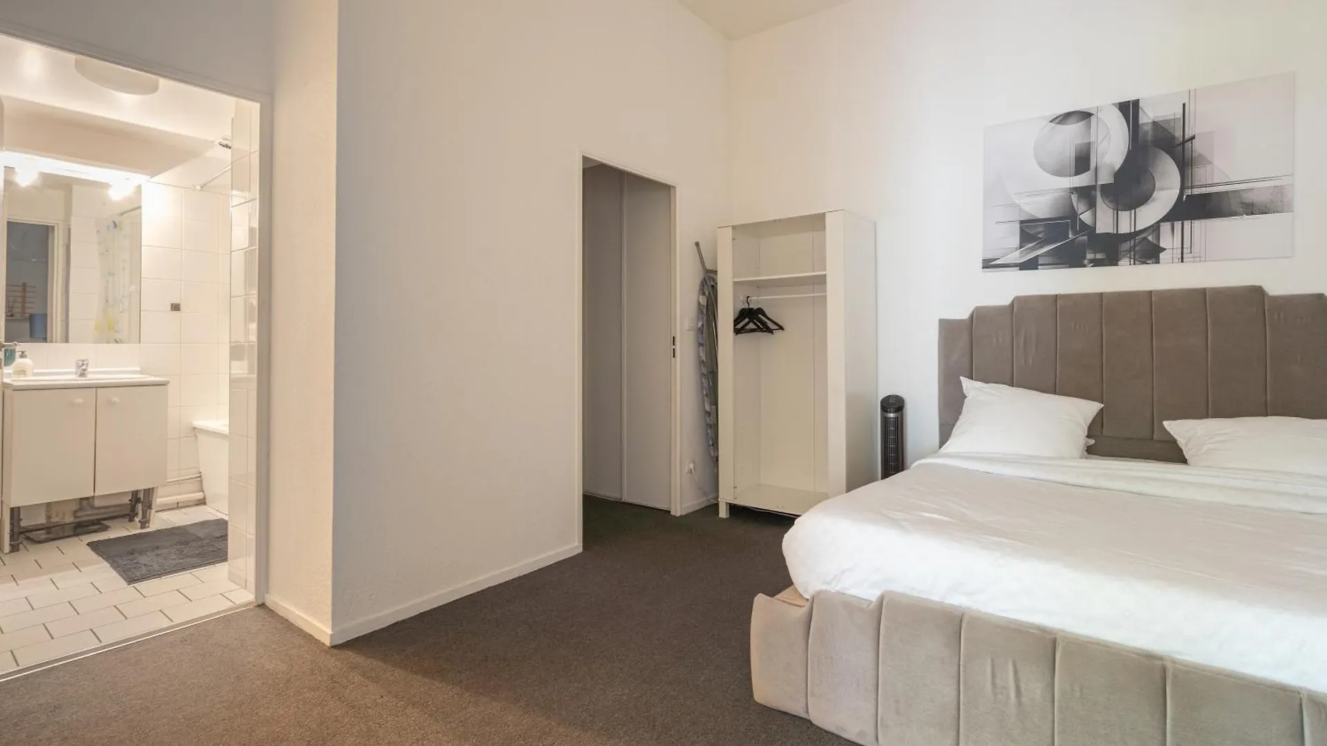 Cleva Getaways Apartment Paris